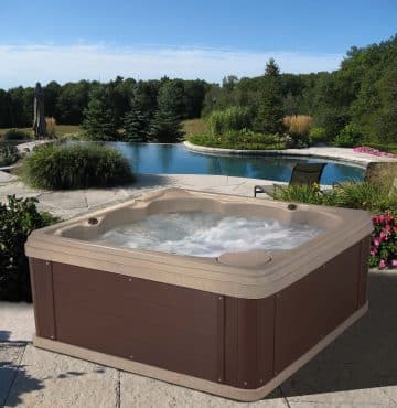 MyHotTub-INLAND-24-jet-G-2O- lifestyle-cobble-brown